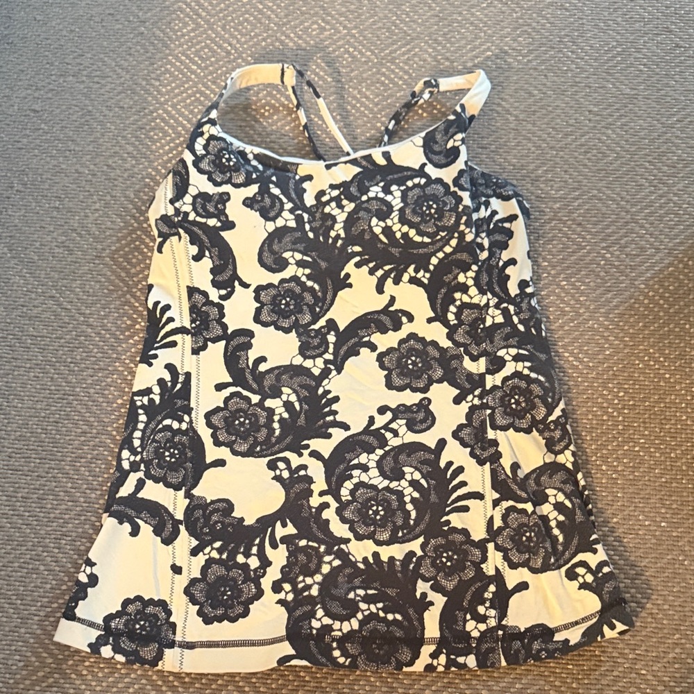 Lululemon Athletica Black and Cream Tank Top